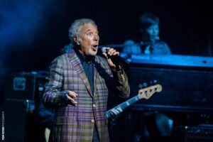Spevák Tom Jones. Zdroj foto: Facebook Tom Jones